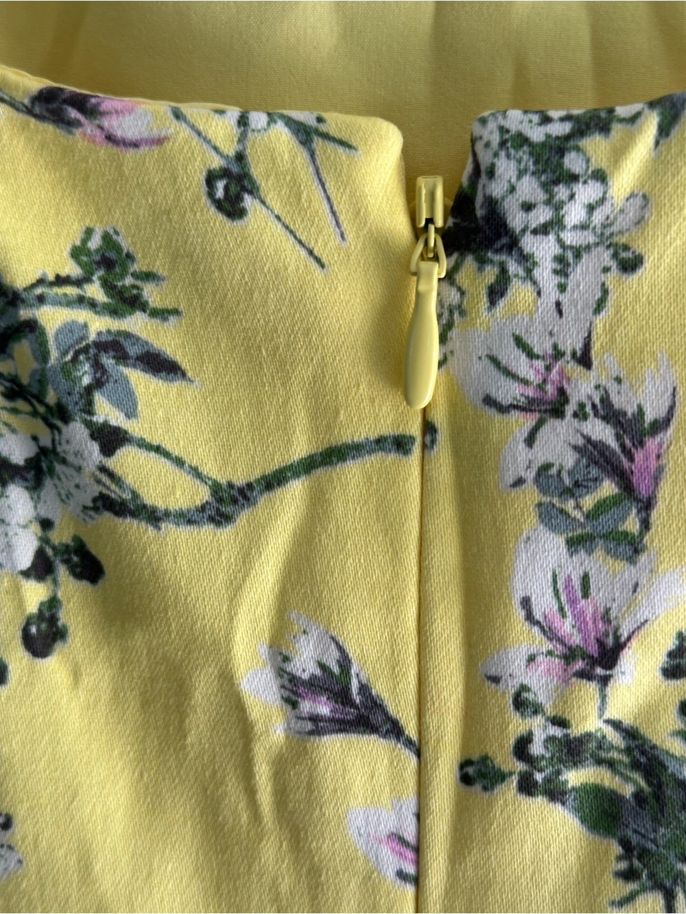 Alex Marie Yellow Floral Midi Dress - Picture 6 of 9